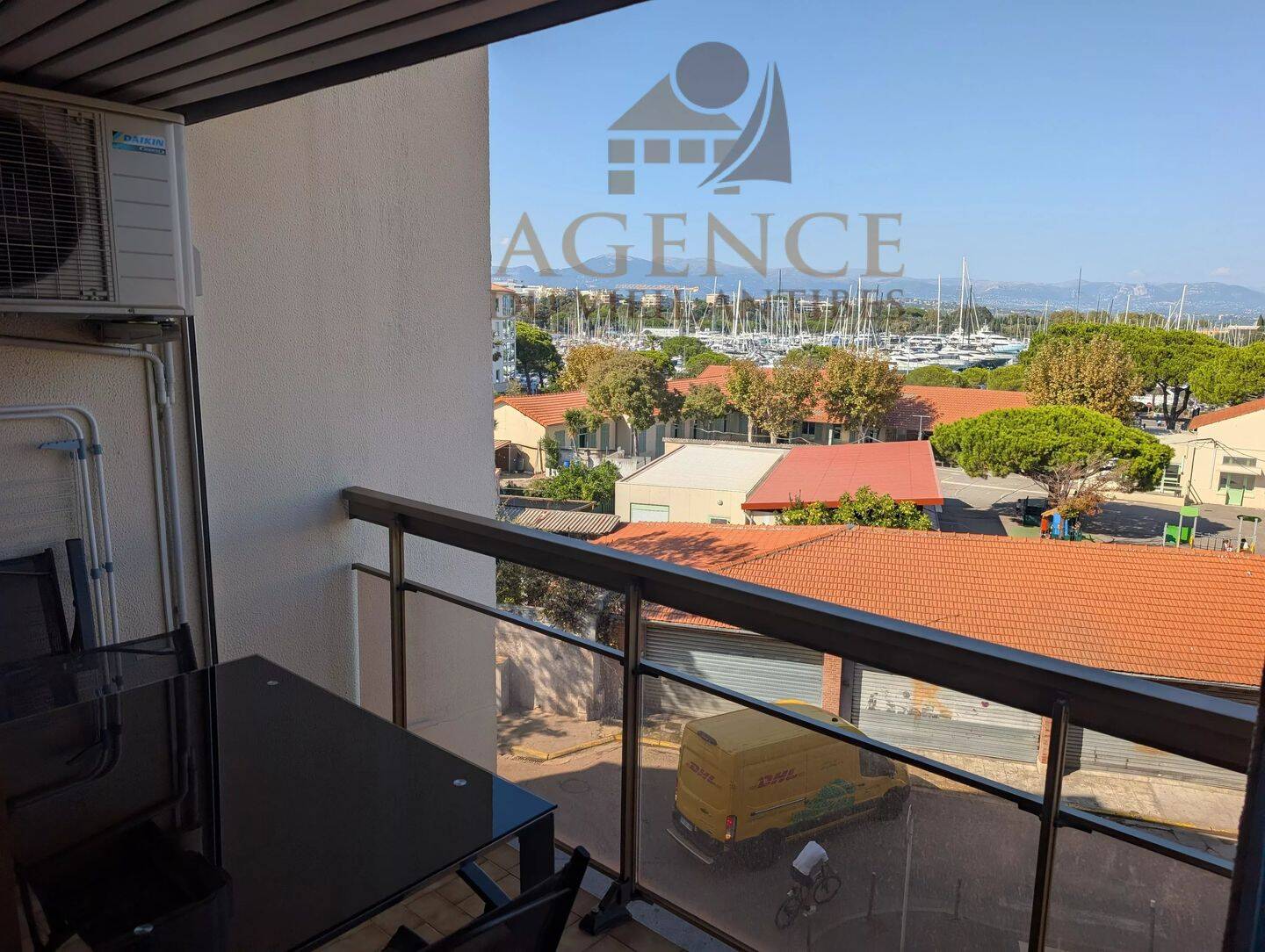 Appartement 1 pièce 30 m² · à Antibes · 30 m² · 900 €/mois