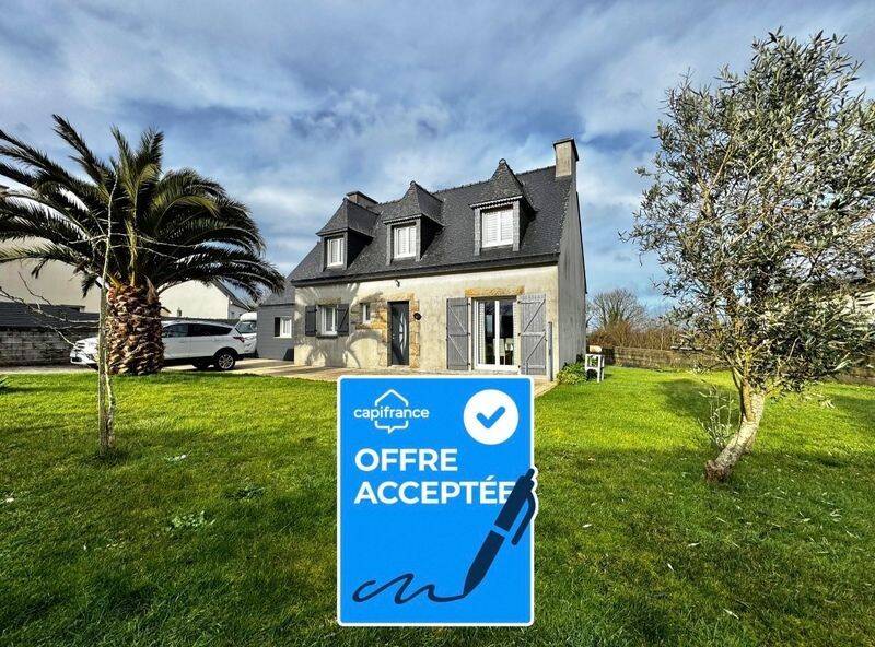 Maison 7 pièces 137 m² · à Tréglonou · 137 m² · 299 830 €
