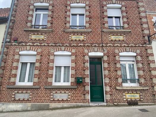 Maison à vendre 241 500 € 5 pièces 4 chambres 195,3 m² 234 m² de terrain Crécy-en-Ponthieu 80150