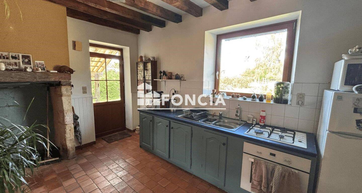 Maison 6 pièces 164 m² · à Conlie · 164 m² · 258 500 €