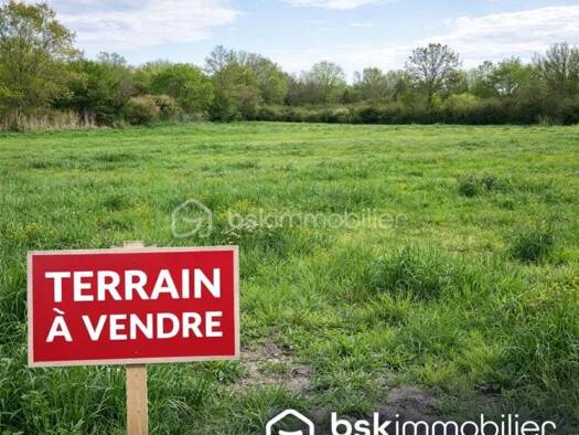 Terrain constructible à vendre 420 000 € 2 500 m² de terrain Chesnes-Fallavier-Les Moines-Montjay Saint-Quentin-Fallavier 38070