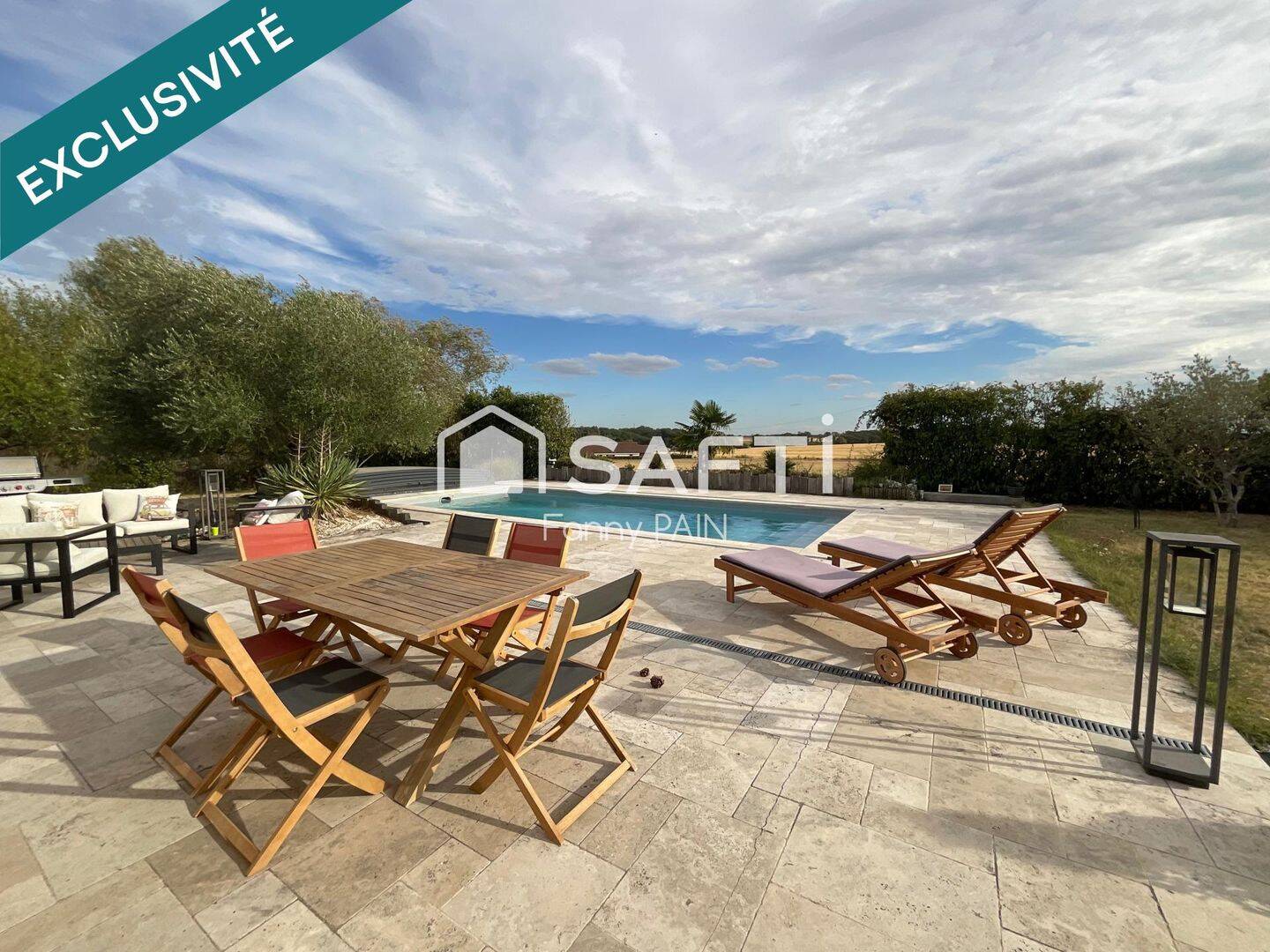 Maison 6 pièces 145 m² · à Neuillé-le-Lierre · 145 m² · 337 000 €