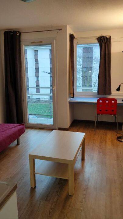 Appartement 1 pièce 18 m² · à Grenoble · 18 m² · 498 €