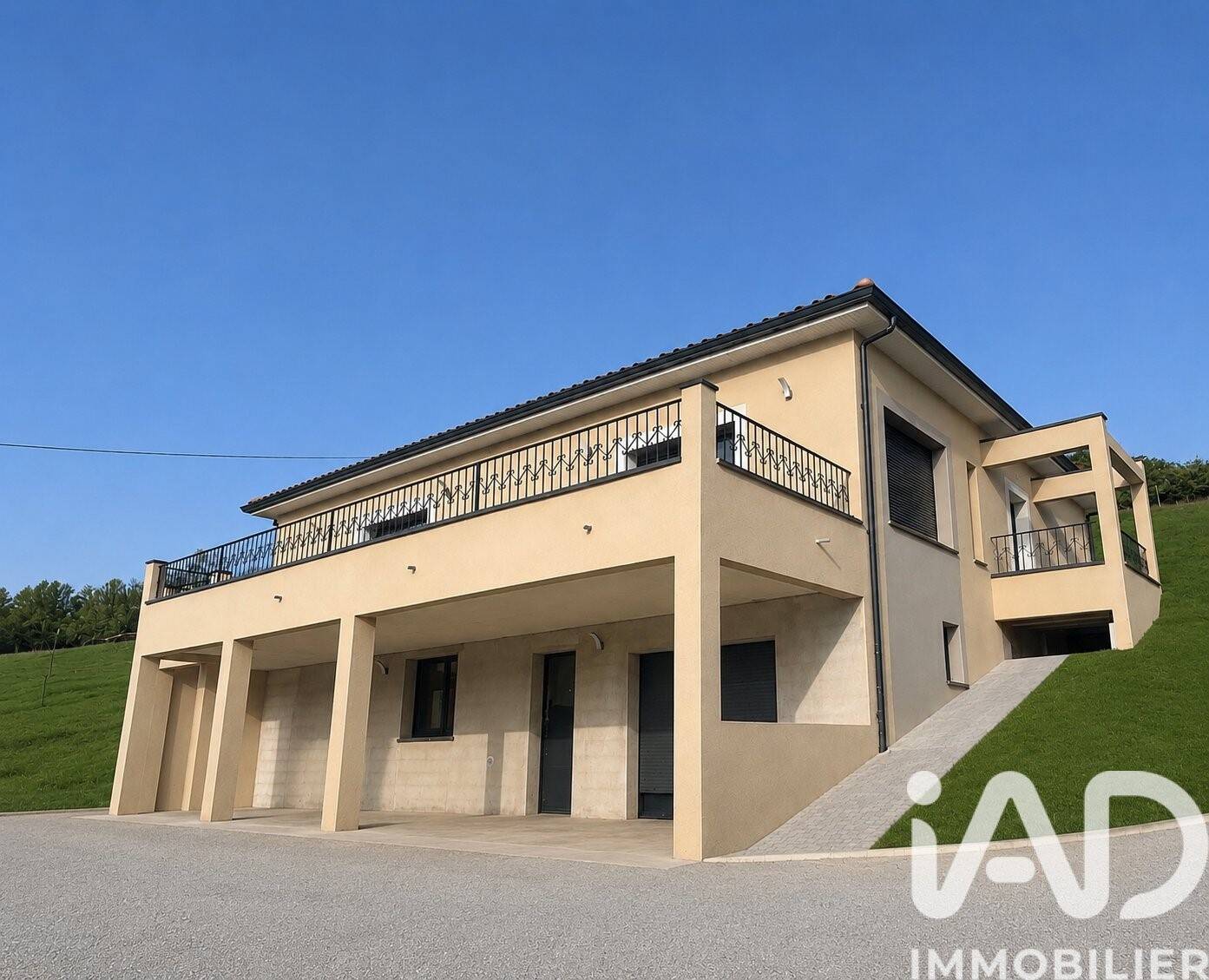 Maison 4 pièces 126 m² · à Moissac · 126 m² · 280 000 €