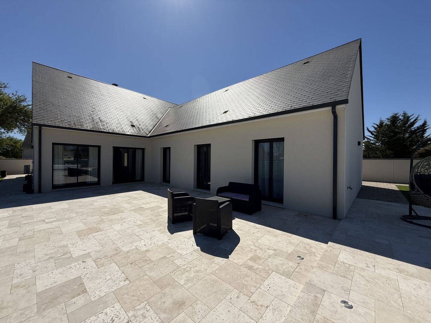 Maison 9 pièces 207 m² · à Luynes · 206,6 m² · 664 000 €