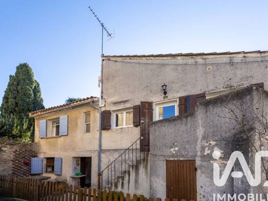 Immeuble à vendre 185 000 € 92 m² Fontvieille 13990
