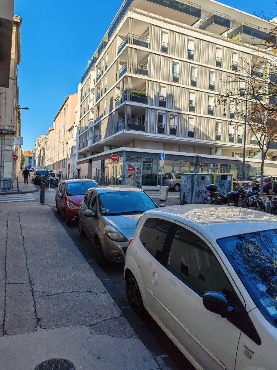 Appartement 2 pièces 45 m² · à Marseille 6ème Arrondissement · 45 m² · 900 €