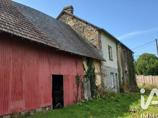 Maison à vendre 55 000 € 3 pièces 2 chambres 100 m² 5 429 m² de terrain Isigny-le-Buat 50540