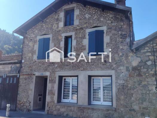 Maison à vendre 220 000 € 6 pièces 4 chambres 97 m² 1 017 m² de terrain Lamastre 07270