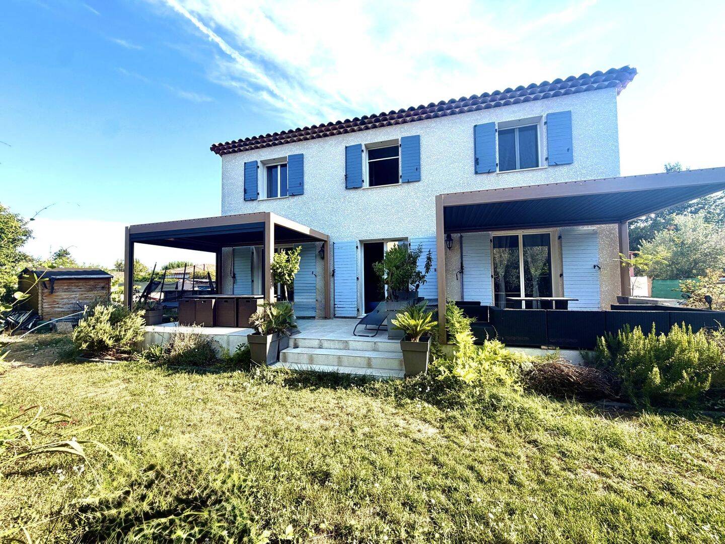Maison 5 pièces 120 m² · à La Roque-d'Anthéron · 120 m² · 500 000 €