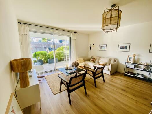 Appartement à vendre 465 025 € 3 pièces 2 chambres 71,4 m² RDC/4 Le Bourrigo-La Nourriguel-Toulhars Larmor-Plage 56260