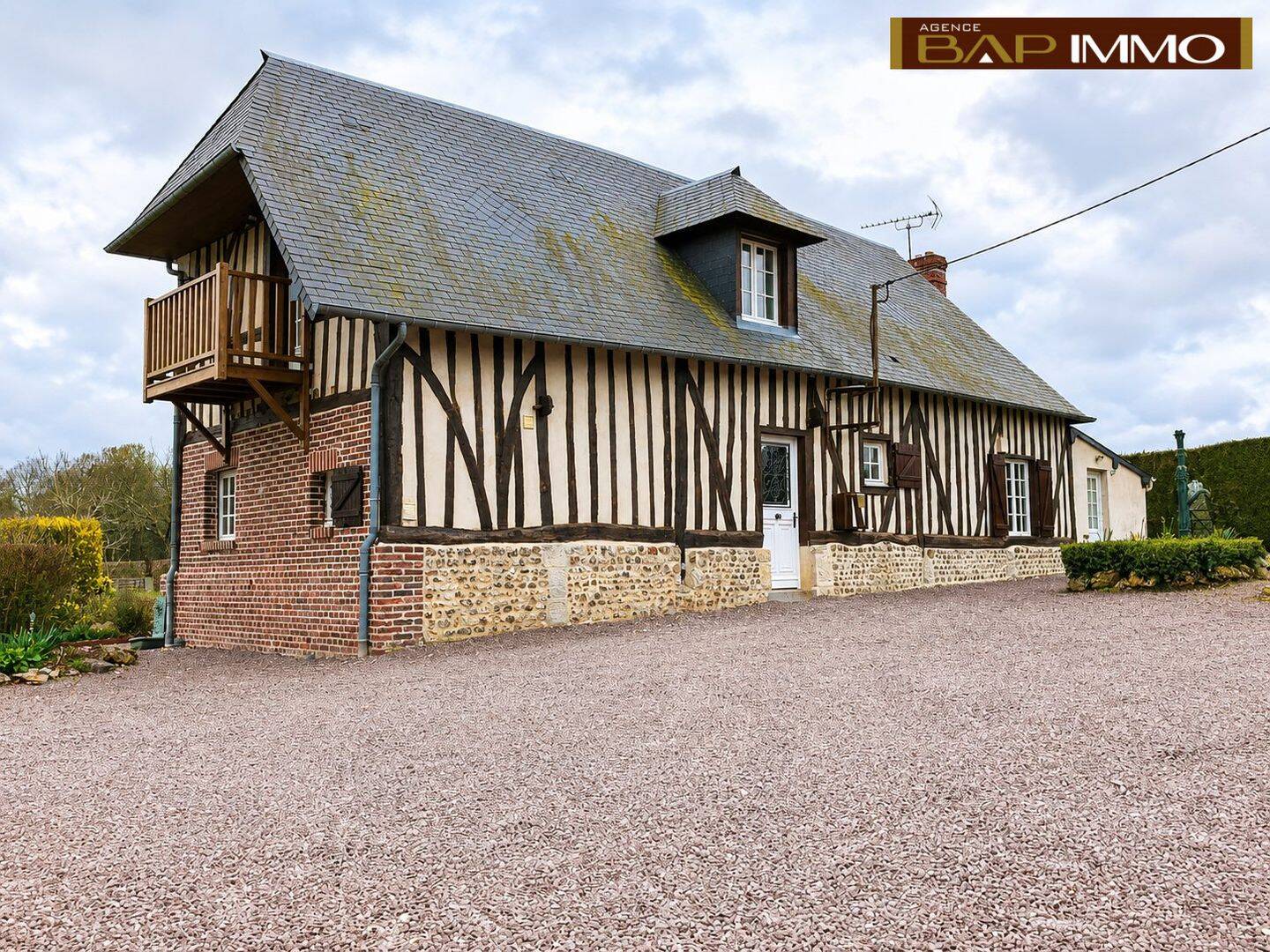 Maison 6 pièces 145 m² · à Livarot-Pays-d'Auge · 145 m² · 316 500 €