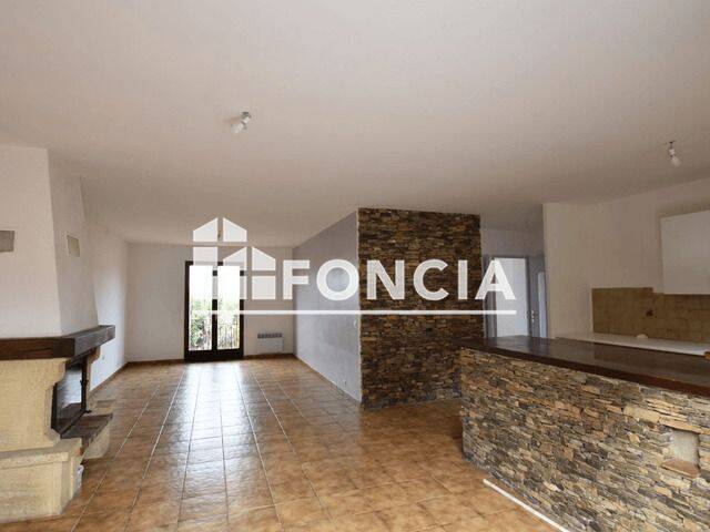 Maison 4 pièces 83 m² · à Le Beausset · 82,5 m² · 1 400 €/mois