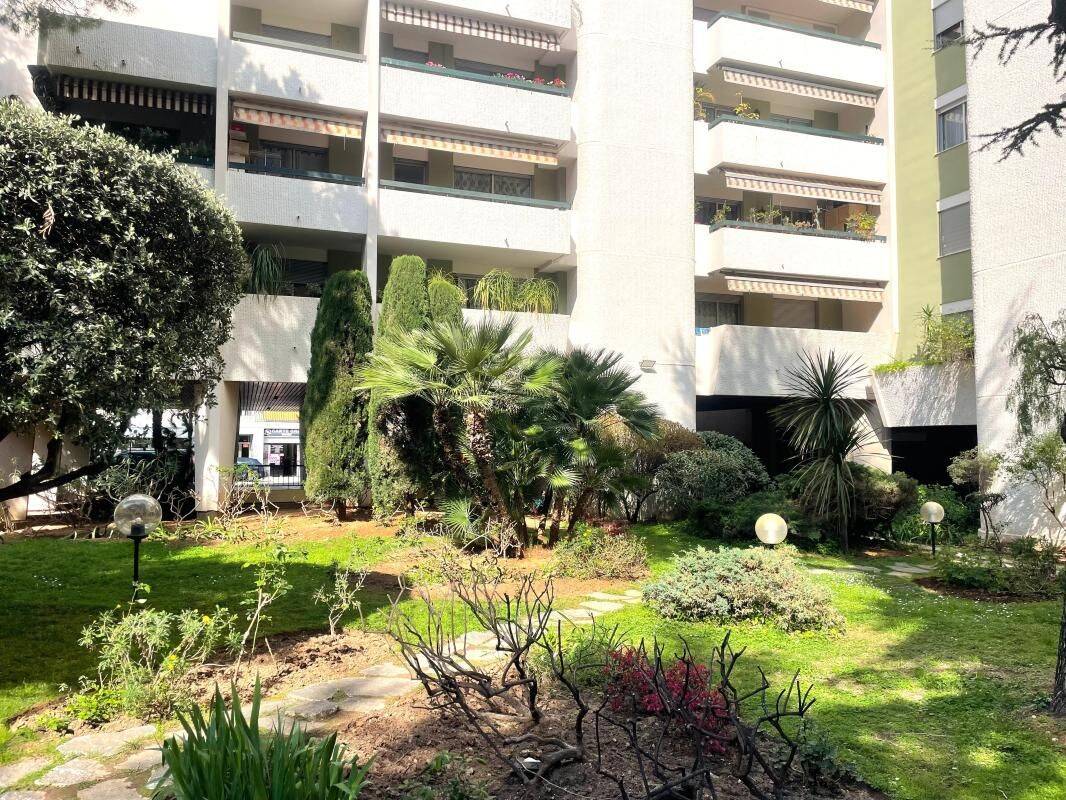 Appartement 1 pièce 28 m² · à Nice · 28 m² · 165 000 €
