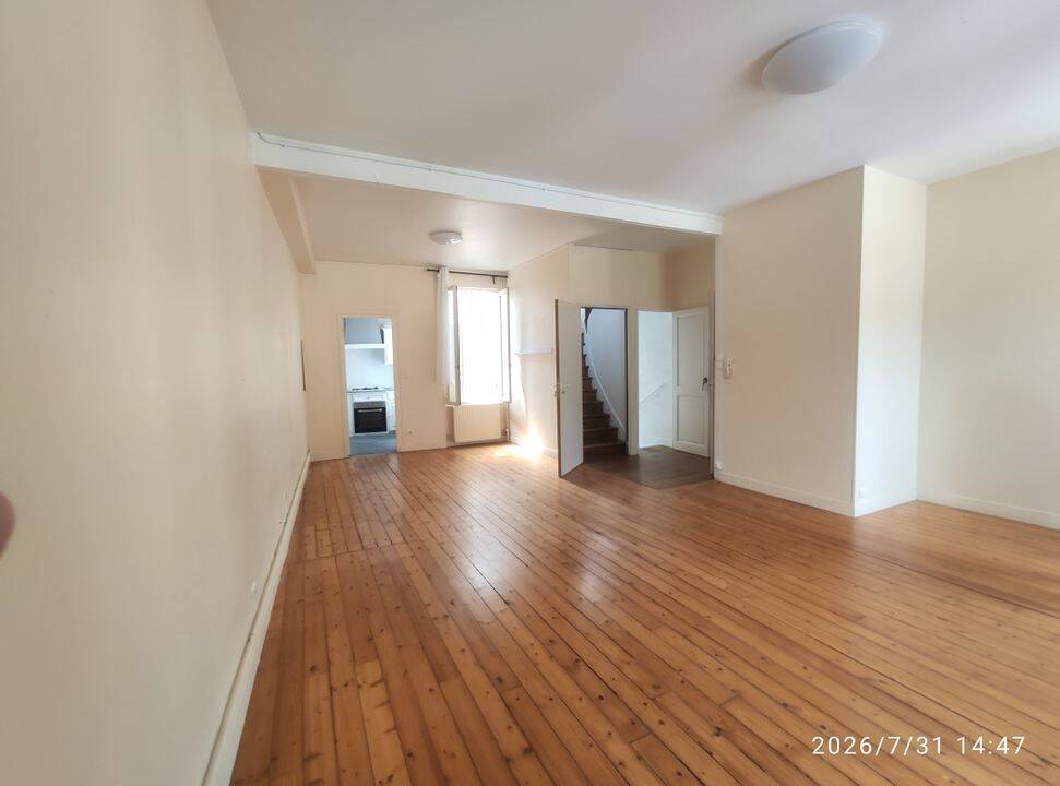 Appartement 3 pièces 77 m² · à Souppes-sur-Loing · 77 m² · 800 €/mois