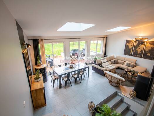 Maison à vendre 349 000 € 7 pièces 5 chambres 145 m² 300 m² de terrain Guitrancourt 78440