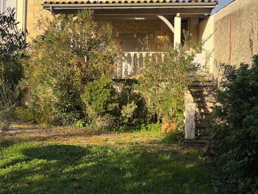 Maison à vendre 192 000 € 5 pièces 3 chambres 141 m² 647 m² de terrain Soulignac 33760