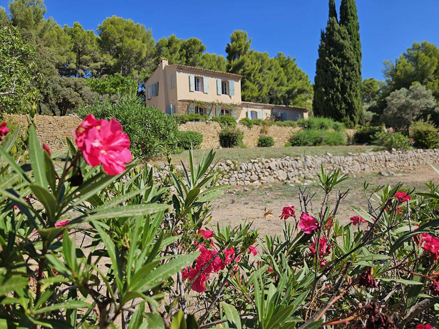 Maison 7 pièces 158 m² · à Sanary-sur-Mer · 157,5 m² · 1 295 000 €