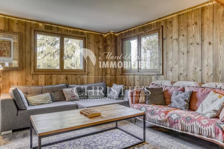 Chalet à vendre 885 000 € 5 pièces 4 chambres 180 m² 1 326 m² de terrain Saint-Gervais-les-Bains 74170