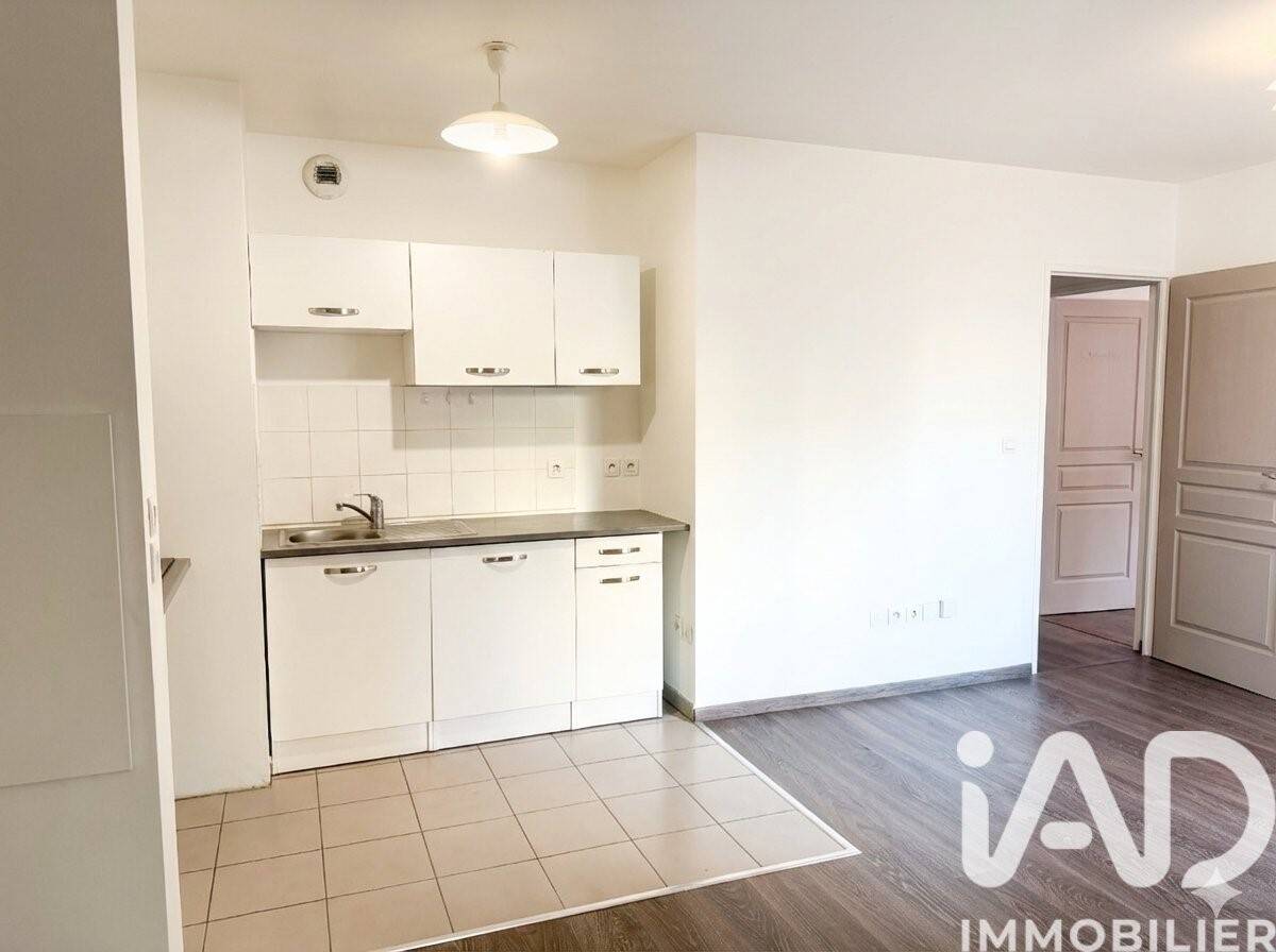 Appartement 3 pièces 56 m² · à Pantin · 56,4 m² · 249 000 €