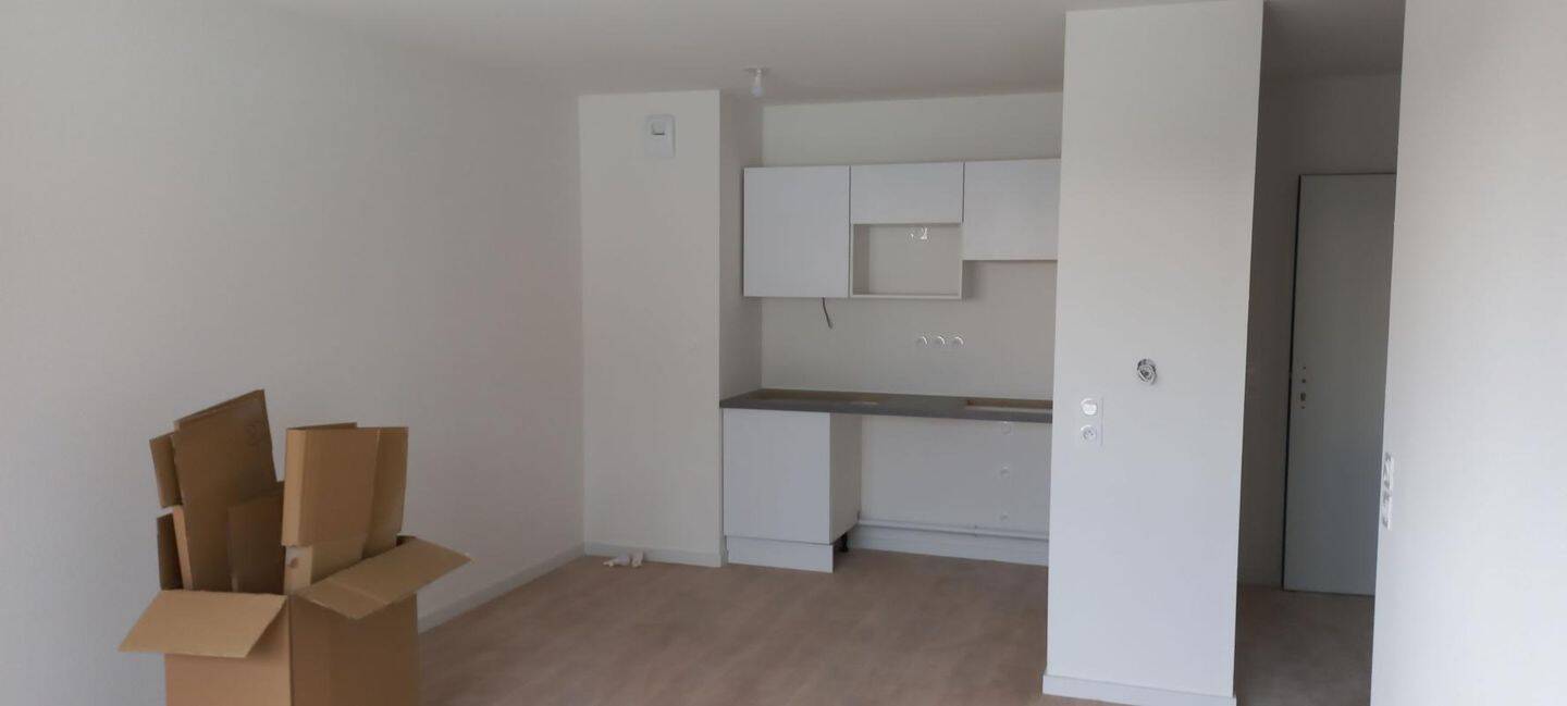 Appartement 3 pièces 70 m² · à Lormont · 69,8 m² · 920 €