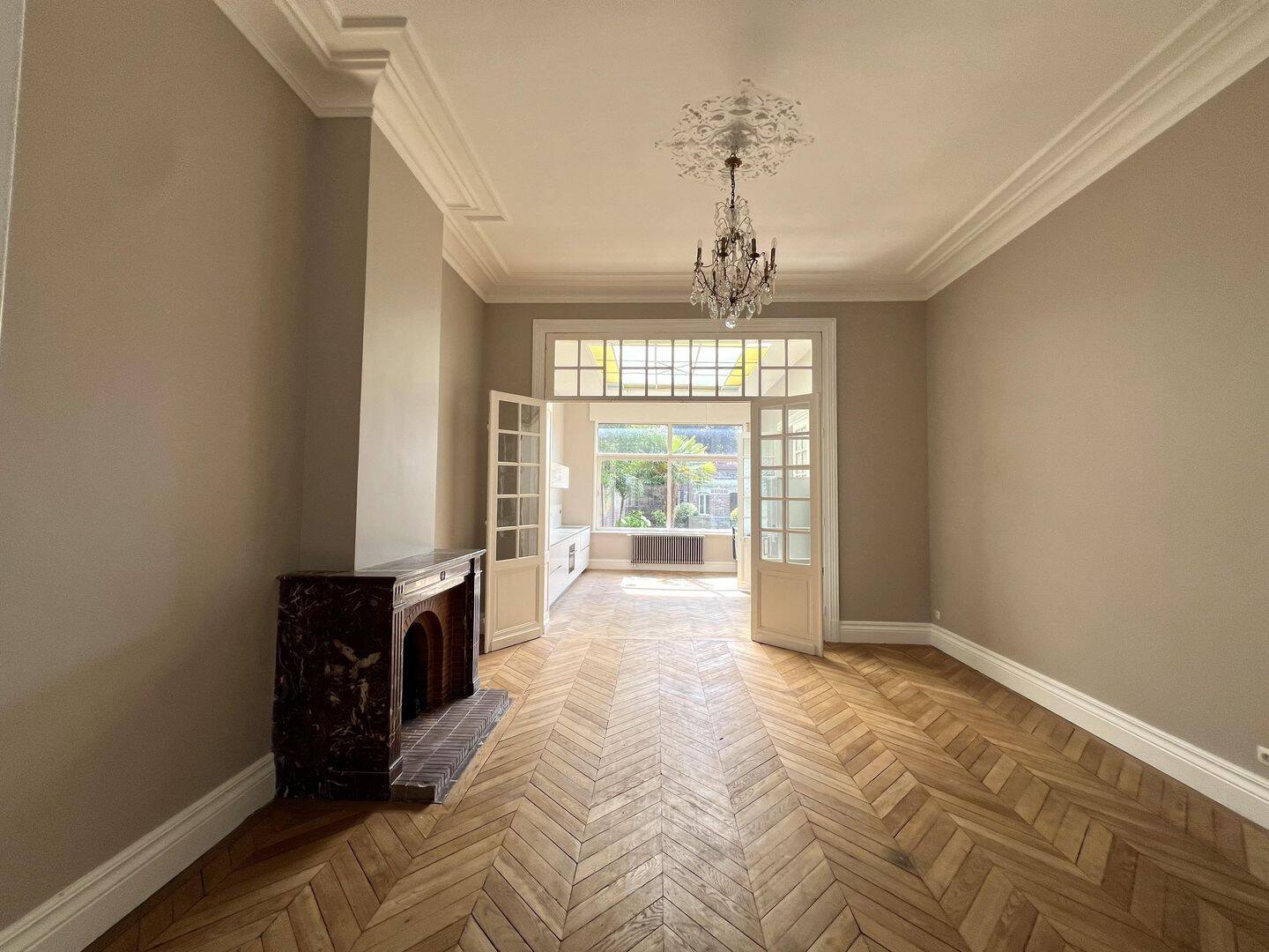 Maison 7 pièces 218 m² · à Valenciennes · 218 m² · 458 500 €