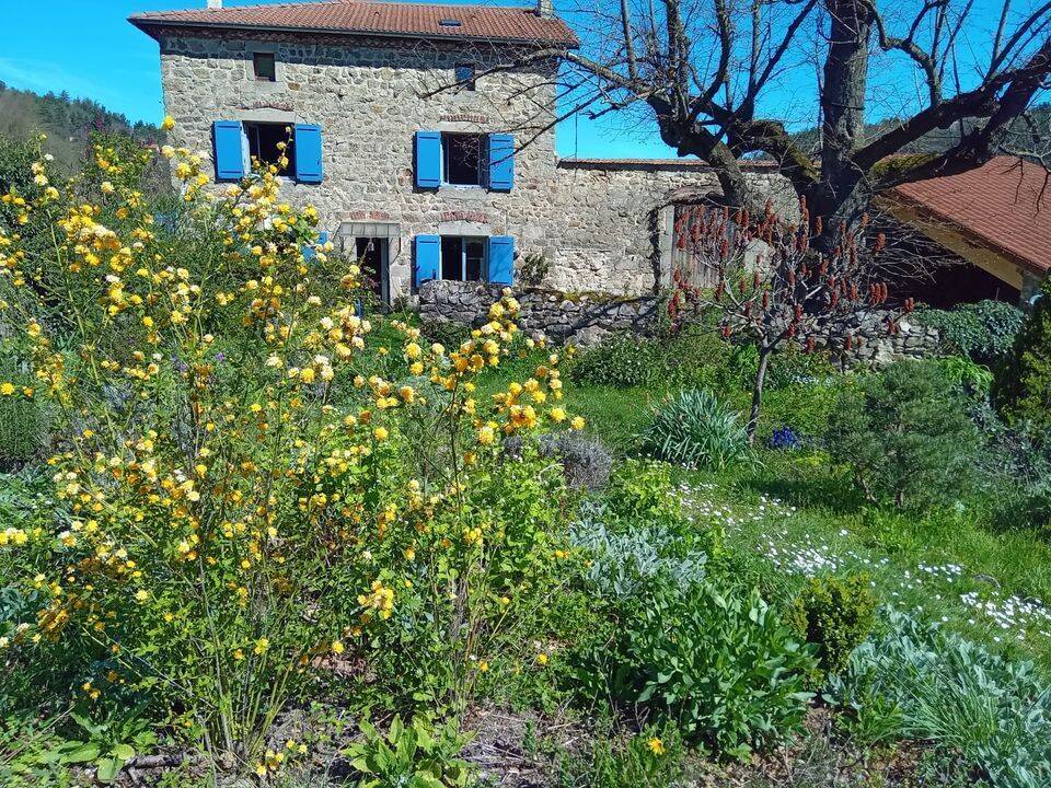 Appartement 1 pièce 25 m² · à Pont-Salomon · 25 m² · 500 €/mois