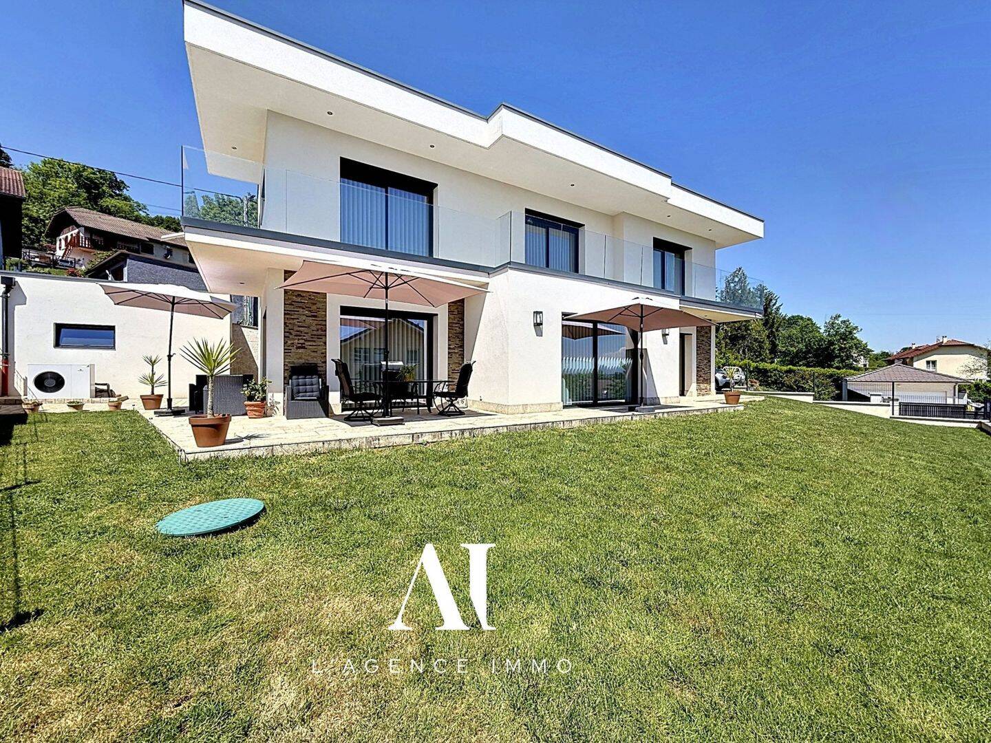 Maison 5 pièces 144 m² · à Péron · 143,7 m² · 835 000 €