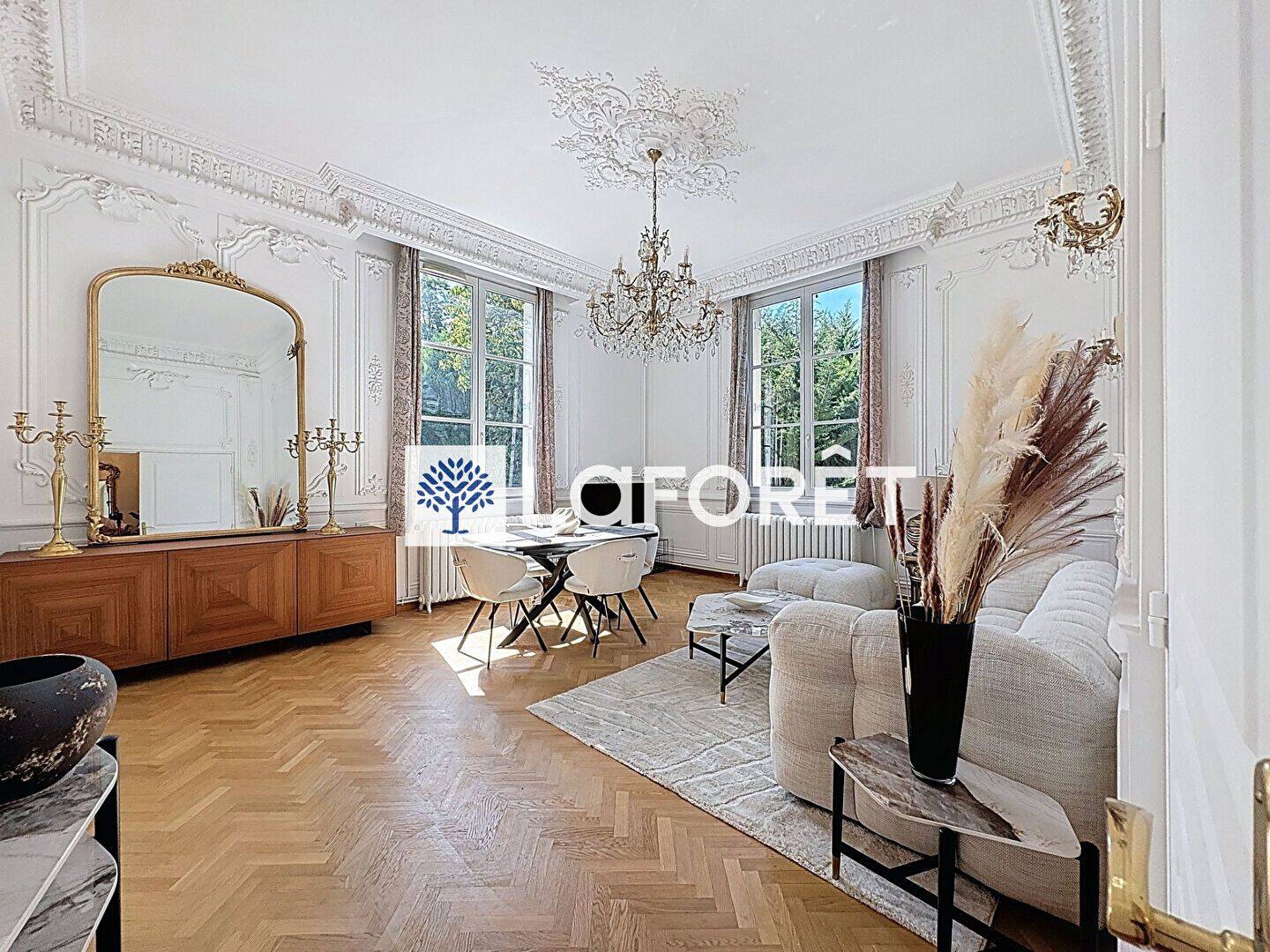 Appartement 4 pièces 101 m² · à Villennes-sur-Seine · 100,7 m² · 2 800 €/mois