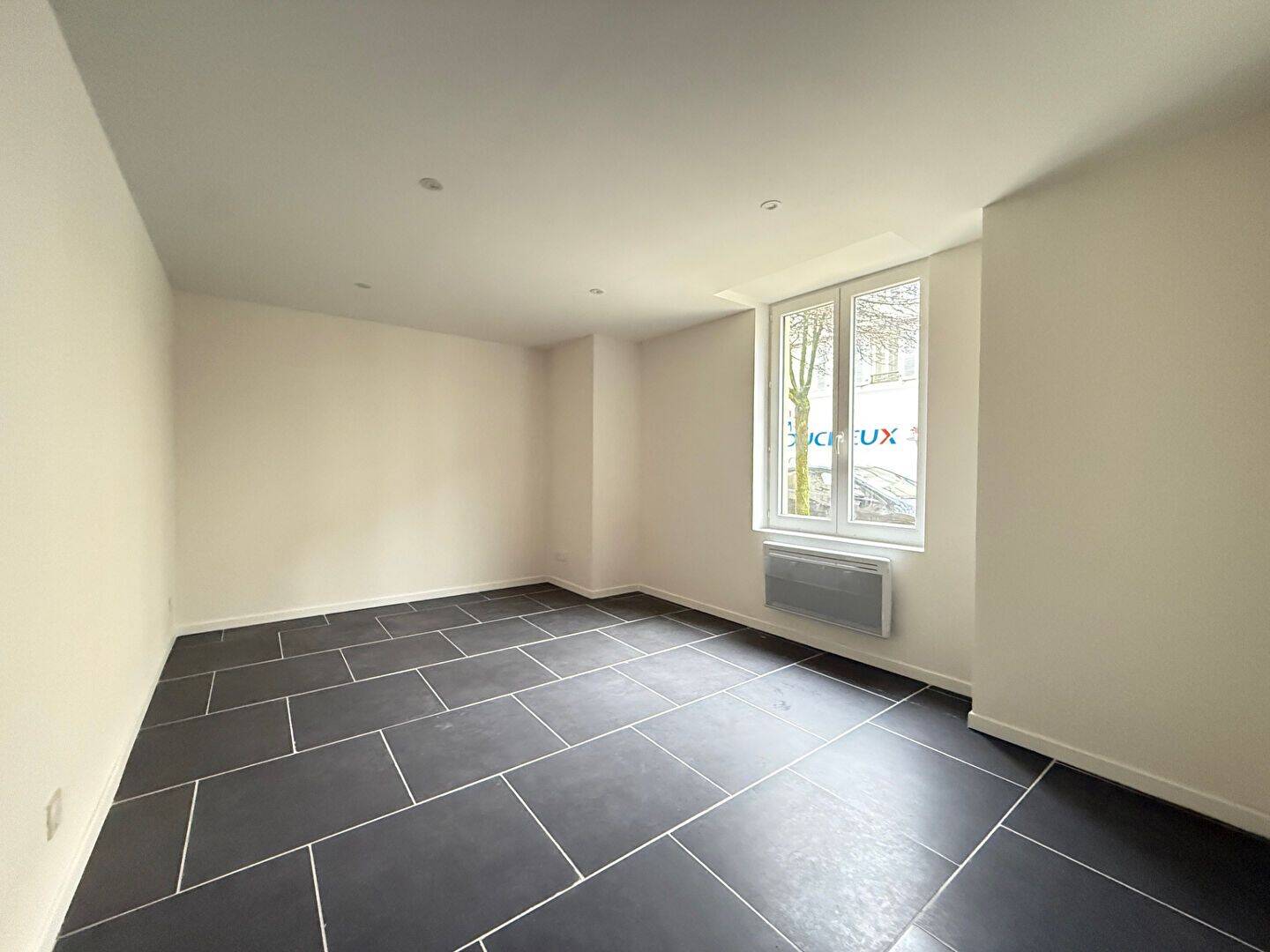 Appartement 2 pièces 53 m² · à Lons-le-Saunier · 53,4 m² · 79 800 €