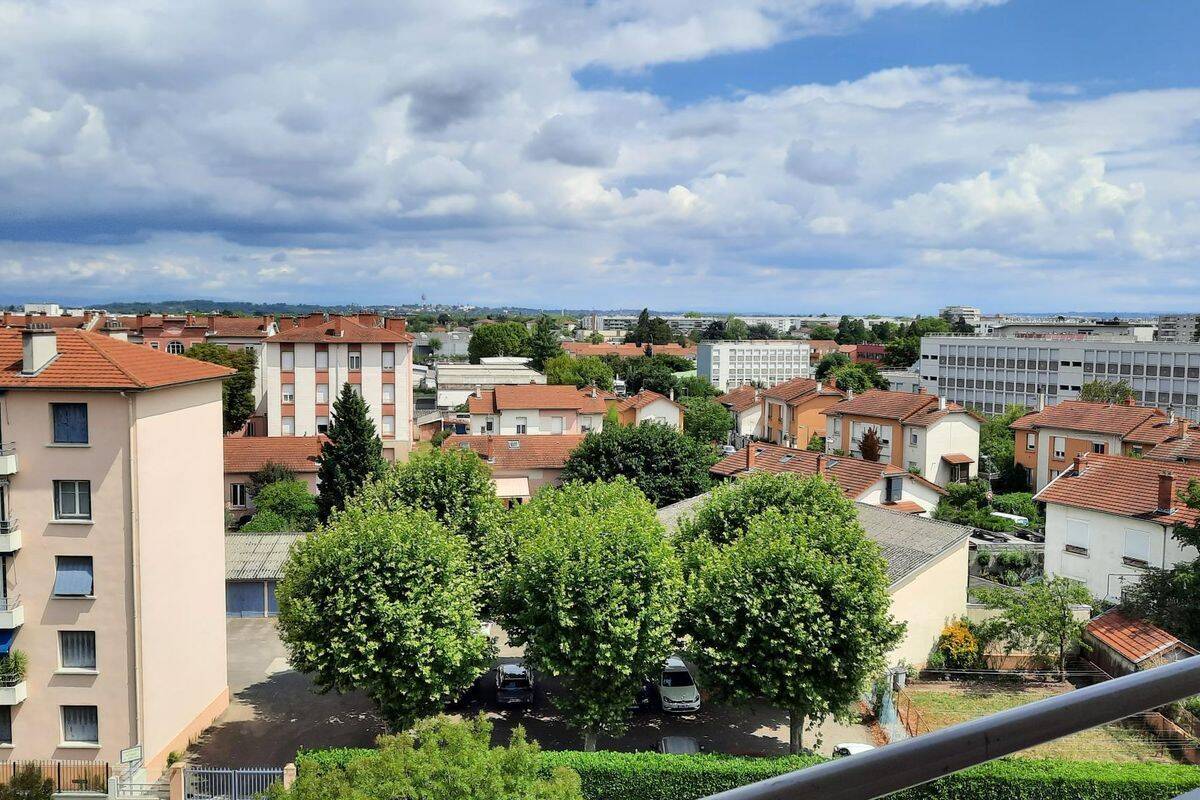 Appartement 3 pièces 65 m² · à Villeurbanne · 65 m² · 152 000 €