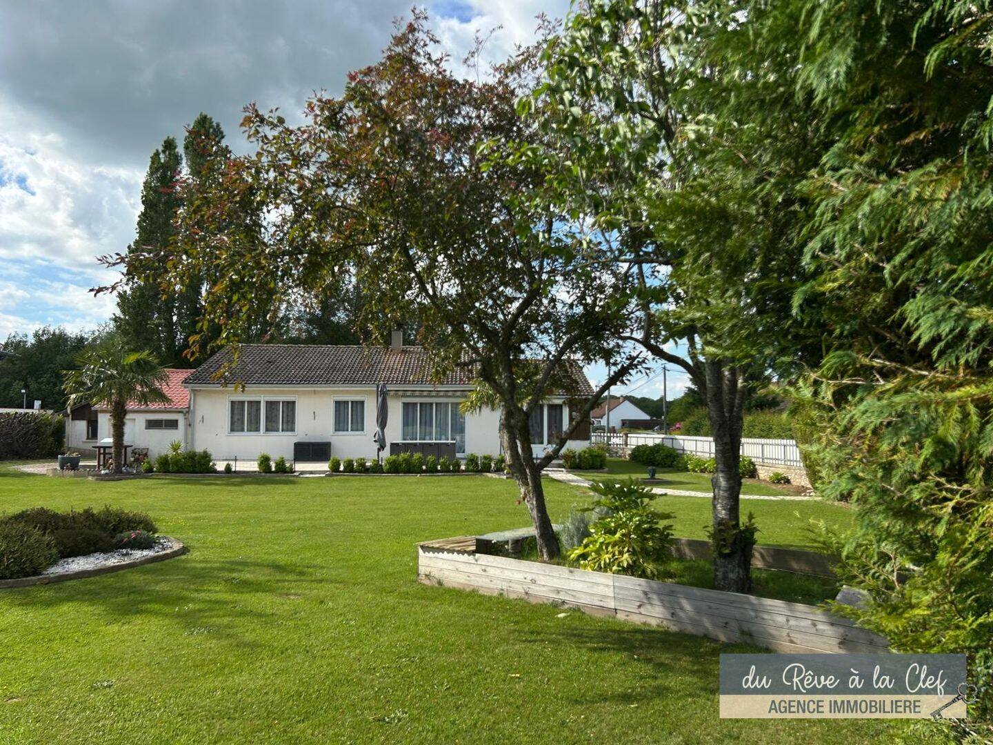 Maison 4 pièces 108 m² · à Brionne · 108 m² · 143 100 €