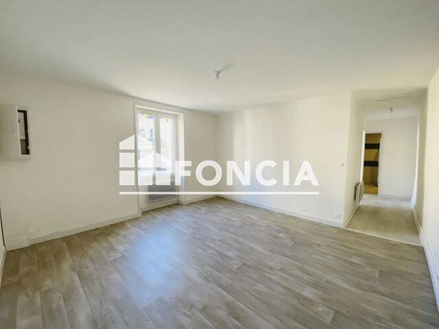 Appartement 3 pièces 59 m² · à Thouars · 58,8 m² · 560 €