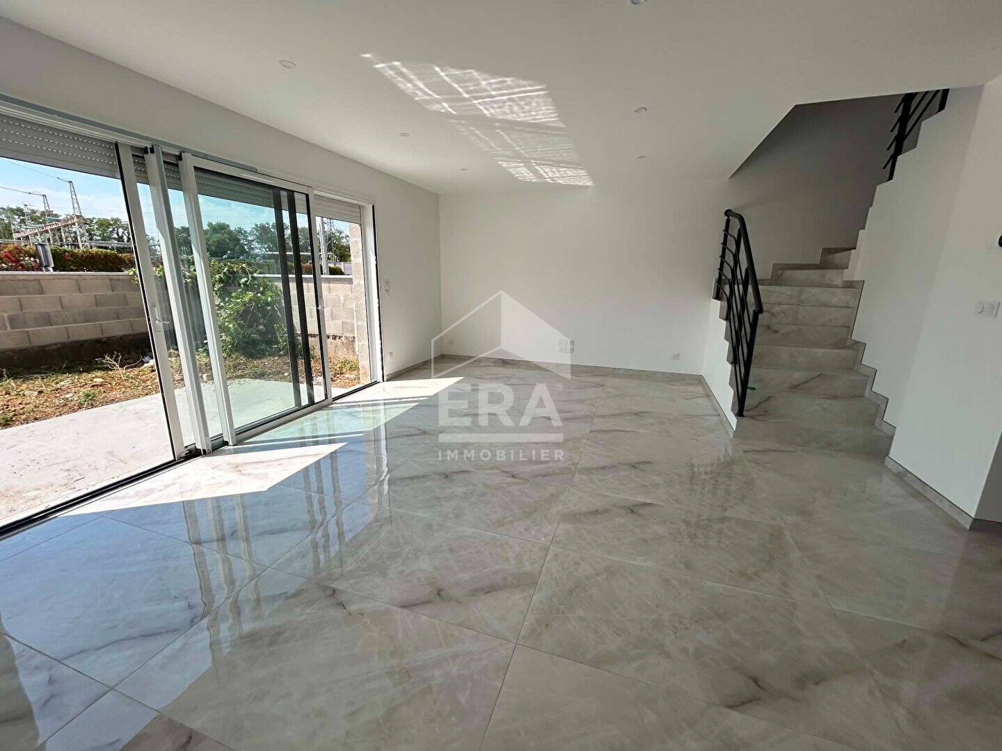 Maison 5 pièces 100 m² · à Ambérieu-en-Bugey · 100 m² · 1 270 €/mois