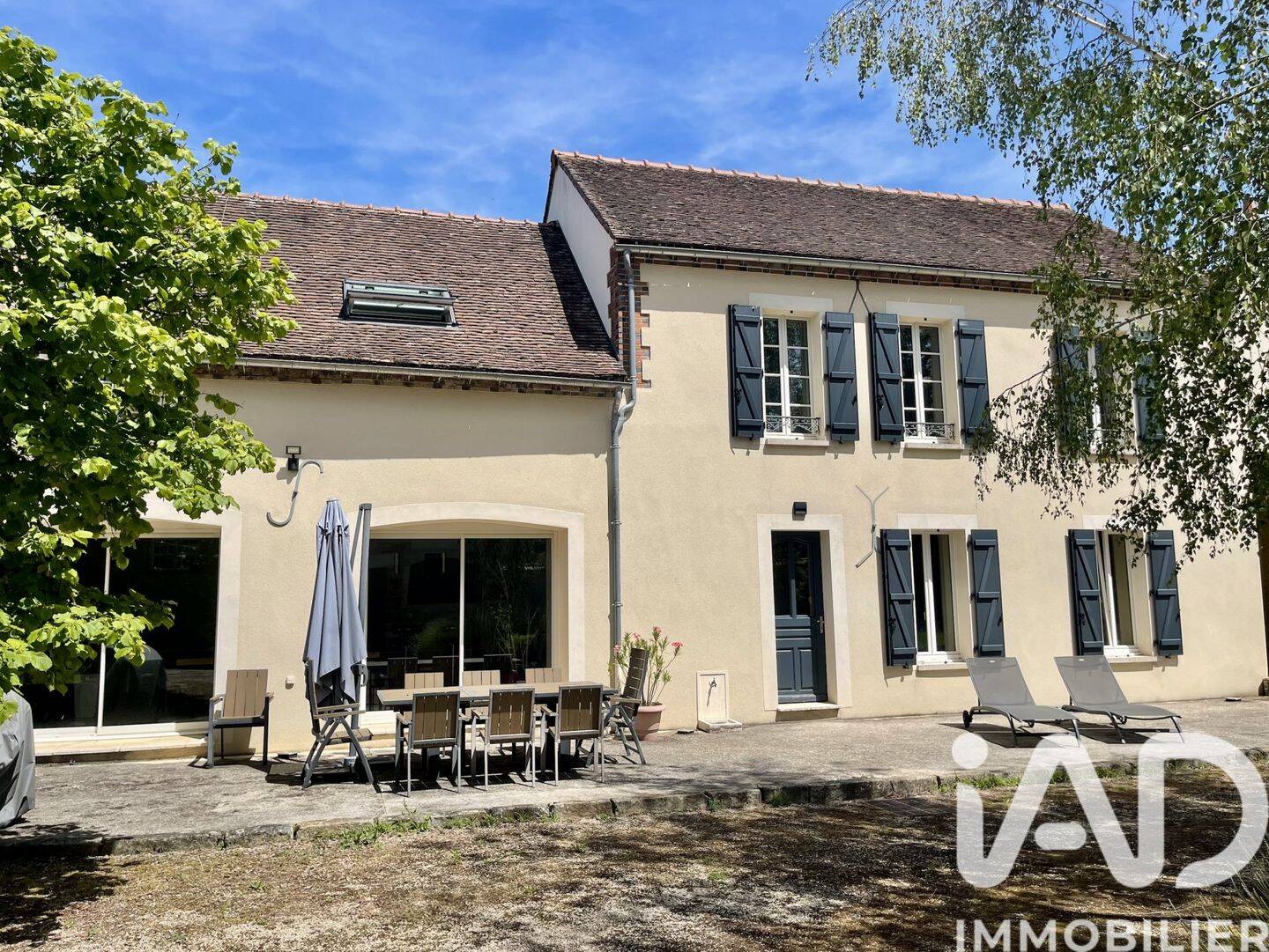 Maison 6 pièces 191 m² · à Soucy · 191 m² · 389 000 €