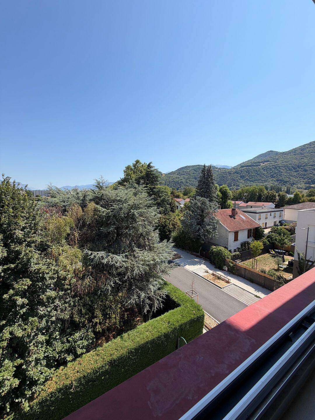 Appartement 4 pièces 62 m² · à Saint-Martin-d'Hères · 62 m² · 159 000 €