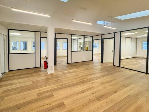 Espace bureau à louer 1 700 € 130 m² de bureaux divisible jusqu'à 130 m² Parme-La Negresse Biarritz 64200