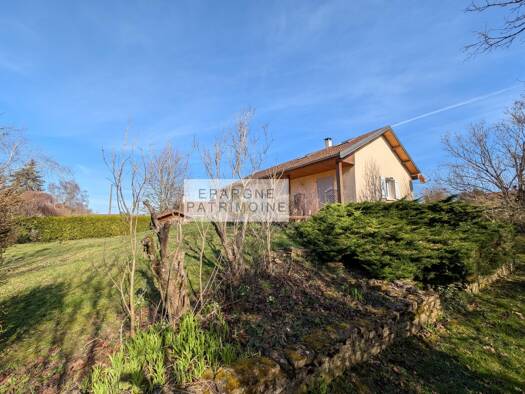 Maison à vendre 350 000 € 6 pièces 5 chambres 122 m² 1 002 m² de terrain Nivolas-Vermelle 38300