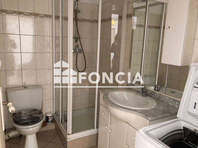 Appartement 1 pièce 30 m² · à Nice · 29,6 m² · 647 €