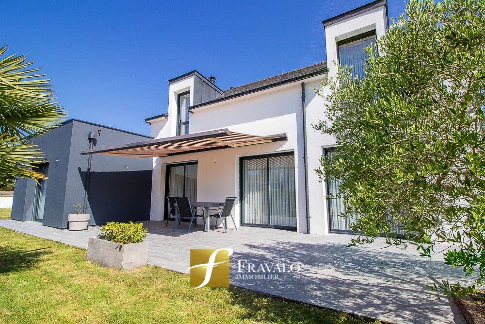 Maison 6 pièces 160 m² · à Plescop · 160 m² · 618 000 €