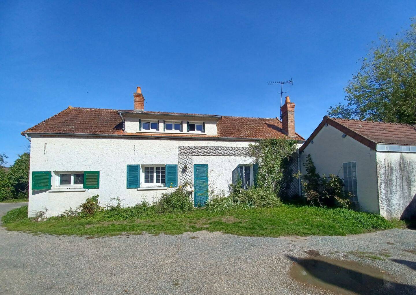 Maison 7 pièces 123 m² · à Jussy-le-Chaudrier · 123 m² · 107 000 €