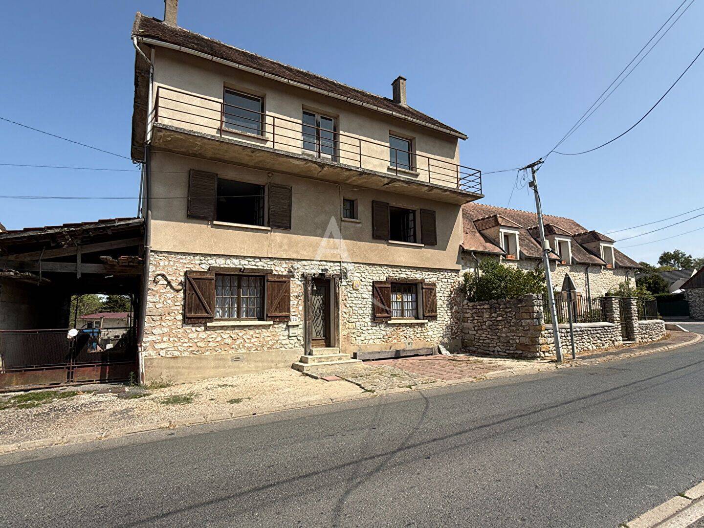 Maison 5 pièces 97 m² · à Le Châtelet-en-Brie · 96,9 m² · 192 000 €