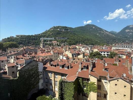 Appartement à vendre 345 279 € 5 pièces 4 chambres 112 m² RDC Grenoble 38000