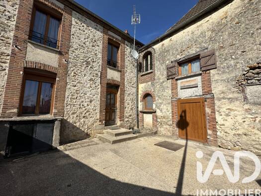 Maison à vendre 125 000 € 6 pièces 4 chambres 142 m² 225 m² de terrain Bethon 51260