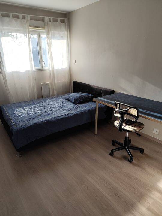 Appartement 1 pièce 12 m² · à Saint-Jacques-de-la-Lande · 12 m² · 450 €/mois