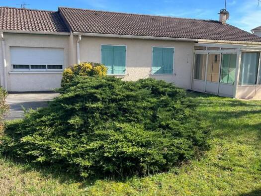 Maison de plain-pied à vendre 295 000 € 4 pièces 3 chambres 125 m² 513 m² de terrain Dagneux 01120