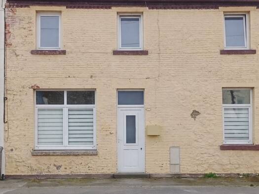 Maison à vendre 65 000 € 5 pièces 4 chambres 107 m² 82 m² de terrain Vieux-Reng 59600