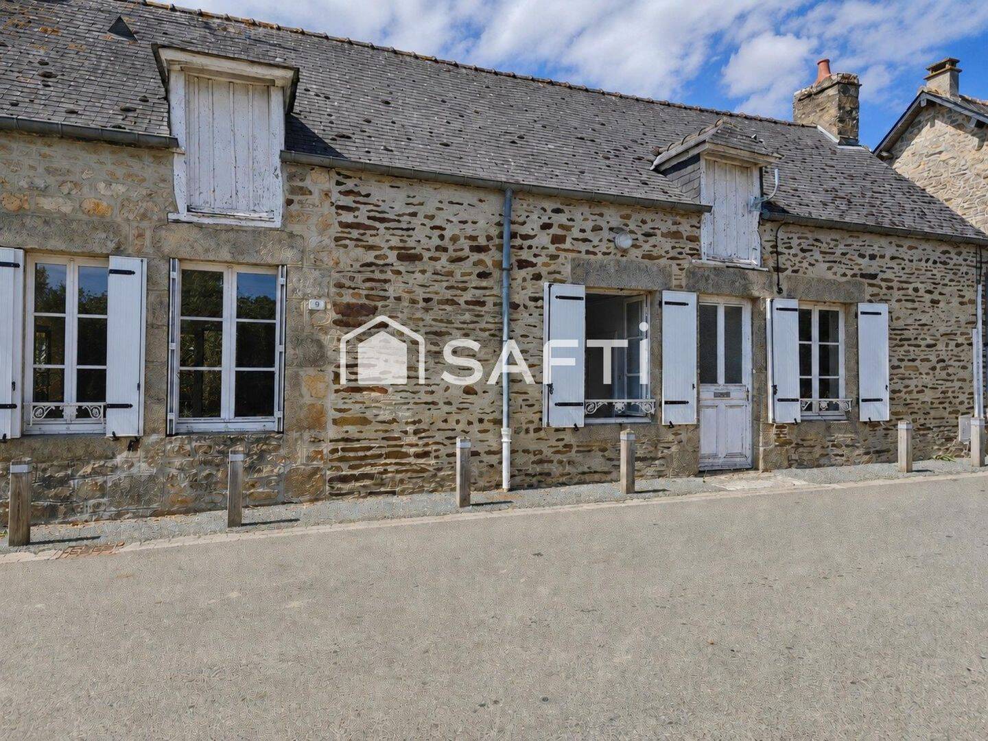 Maison 4 pièces 85 m² · à La Pallu · 85 m² · 55 000 €