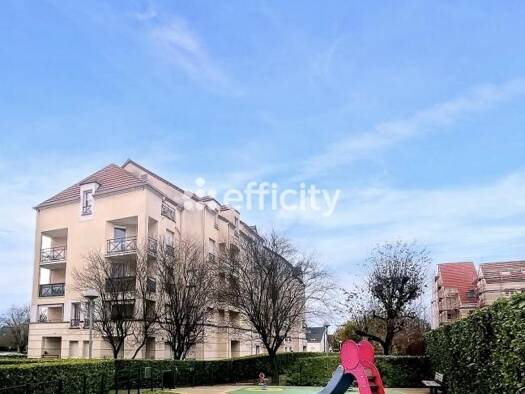 Appartement à vendre 279 000 € 4 pièces 3 chambres 76 m² RDC/4 La Procession-Fort Sucy-en-Brie 94370