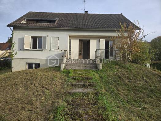 Maison à vendre 205 000 € 5 pièces 4 chambres 119 m² 1 018 m² de terrain Brienon-sur-Armançon 89210